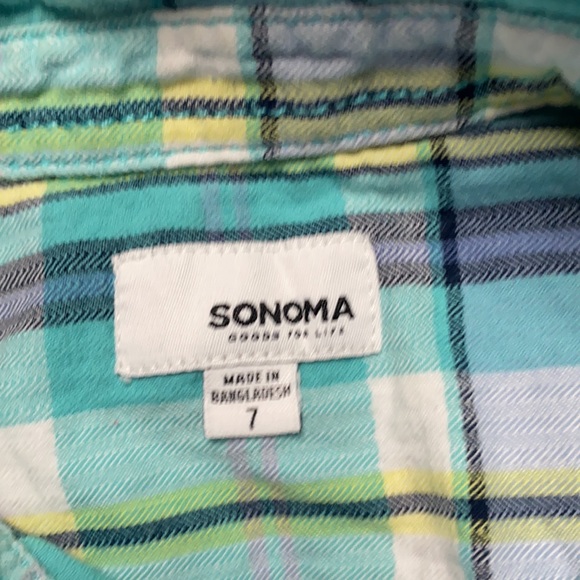 Boys shortsleeved shirt and shorts size 6/7 - Picture 5 of 5